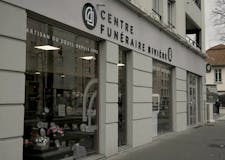 Devanture de Centre funéraire Rivière