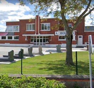 `photo de l'établissement de ${name}`