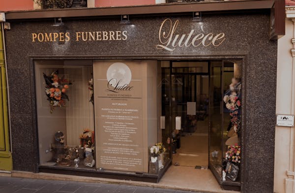 Photographie de la Pompes Funèbres Lutèce