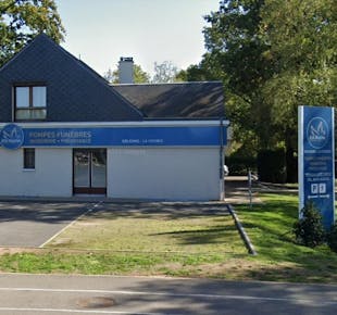 `photo de l'établissement de ${name}`