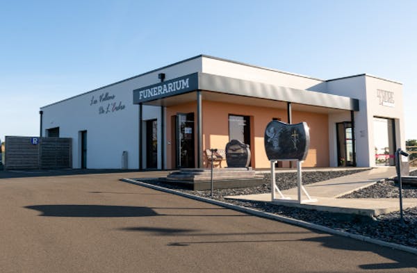 Photographie de la Pompes Funèbres de l'Erdre de la ville de Saint-Mars-la-Jaille