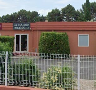 `photo de l'établissement de ${name}`