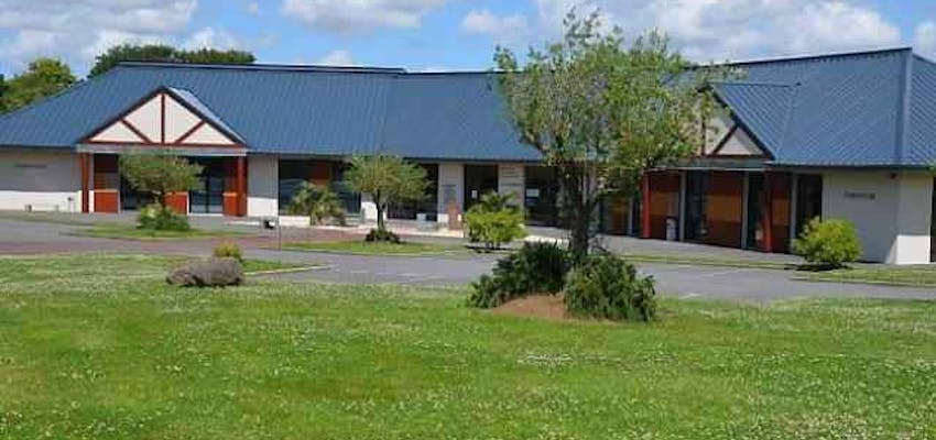 photo de l'agence Crématorium de Bégard
