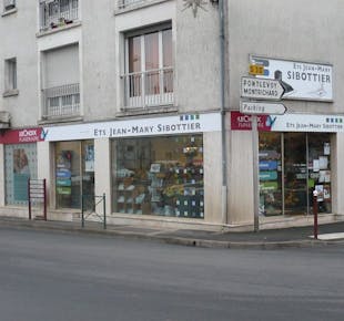 `photo de l'établissement de ${name}`
