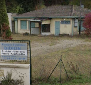 `photo de l'établissement de ${name}`