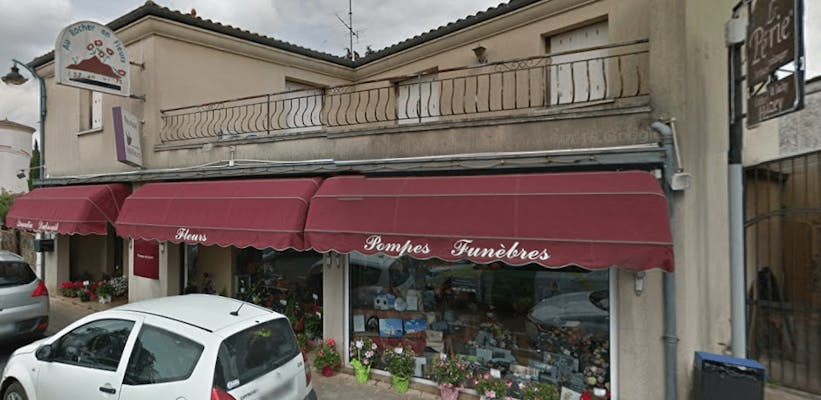 Photographie de la Pompes Funèbres Quantin Dubreuil de Saint-Médard-de-Guizières