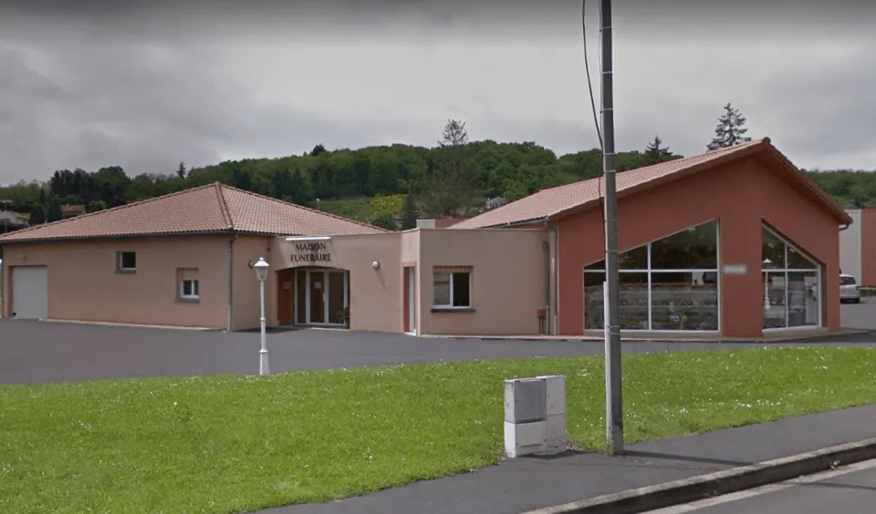 Chambre Funeraire Les Tardivieres Montfort Sur Meu