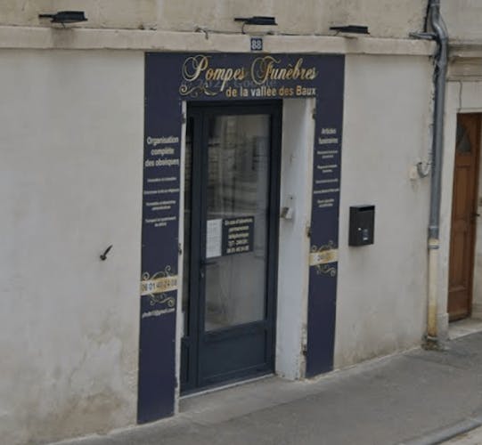 Photographie de la Pompes Funèbres de la Vallée des Baux de Maussane-les-Alpilles