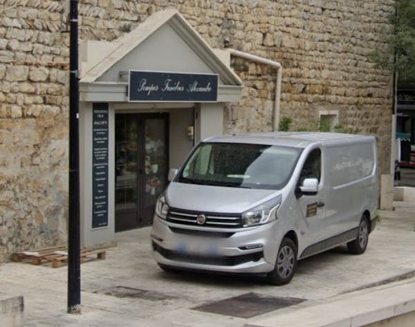 Photographie Pompes Funèbres Alexandre d'Aramon