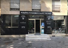 Devanture de Pompes Funèbres Saint Pierre