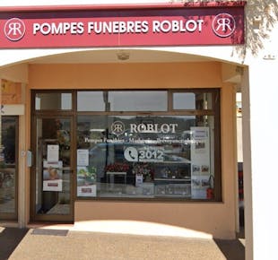 `photo de l'établissement de ${name}`