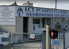 Devanture de Pompes Funèbre et Marbrerie LTC