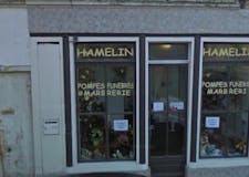 Devanture de Pompes Funèbres et Marbrerie Hamelin