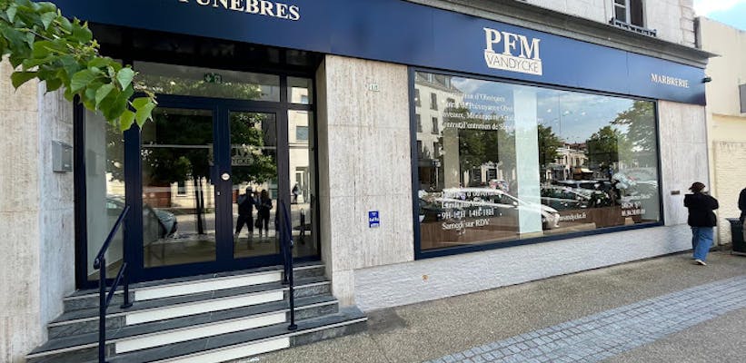 Photographie de La Pompes funèbres Marbrerie Vandycke de Rambouillet