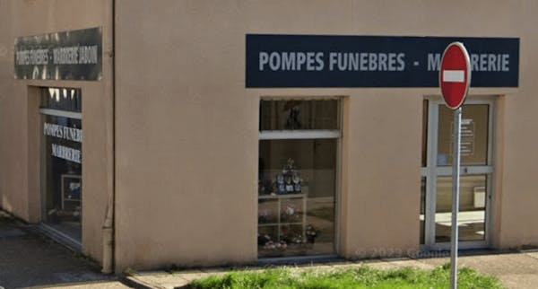 Photographie de la Pompes Funèbres Jaboin du Mesnil-Saint-Denis