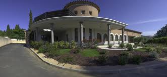 `photo de l'établissement de ${name}`