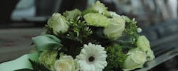 Comment envoyer des fleurs pour un enterrement ?