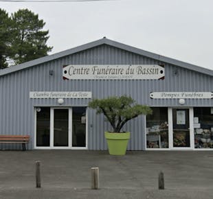 `photo de l'établissement de ${name}`