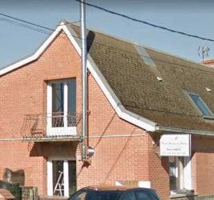 `photo de l'établissement de ${name}`