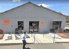 Devanture de Pompes Funèbres Tourillon