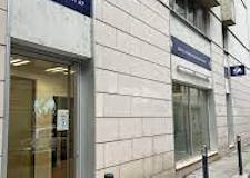 Devanture de Service funéraire international (SFI)