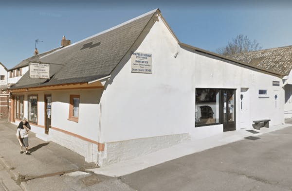 Photographie de Pompes Funèbres Marbrerie Denis jean-marc de Hornoy-le-Bourg