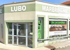Devanture de Marbrerie Lubo