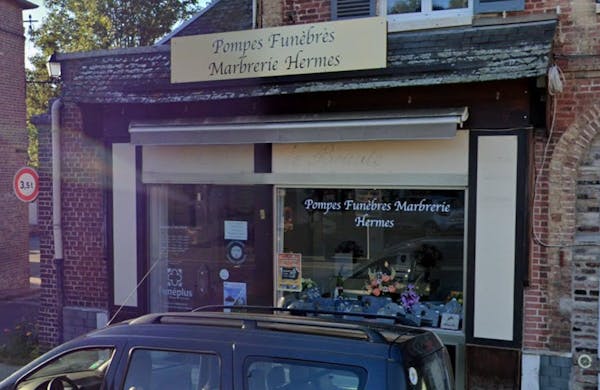 Photographie de la Pompes Funèbres Marbrerie HERMES de Charleval
