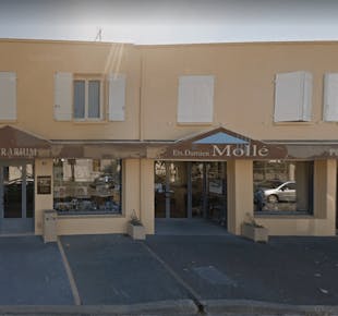 `photo de l'établissement de ${name}`