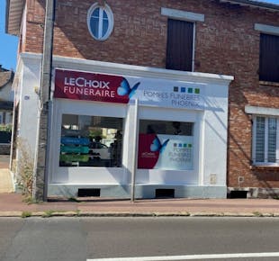 `photo de l'établissement de ${name}`