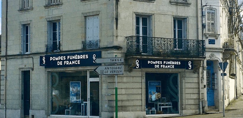 Photographie de Pompes funèbres de France de Châtellerault