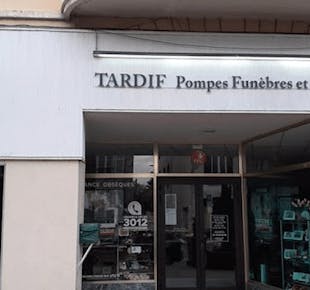 `photo de l'établissement de ${name}`