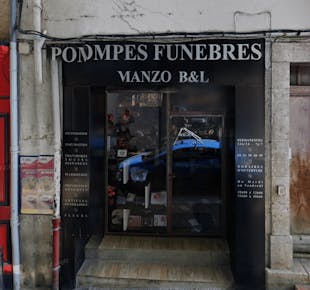 `photo de l'établissement de ${name}`