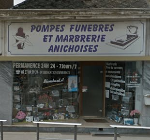 `photo de l'établissement de ${name}`