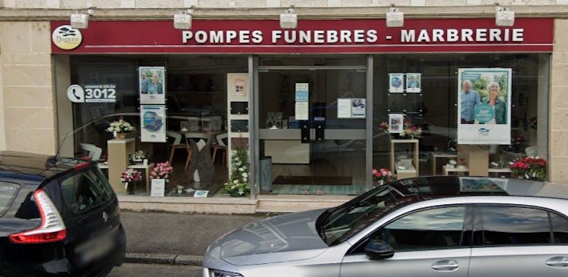 Photographie de la Pompes Funèbres et Marbrerie Coulon à Pont-Sainte-Maxence