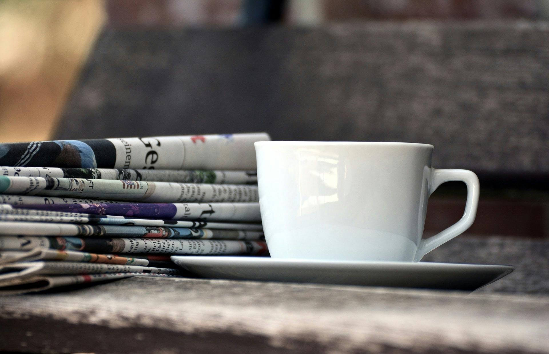 news-papers-and-coffee