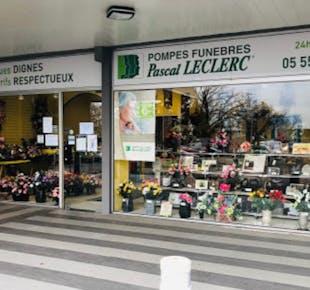 `photo de l'établissement de ${name}`