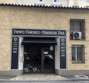 `photo de l'établissement de ${name}`