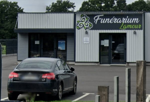 Photographie de la Pompes funèbres Lamour de Réguiny
