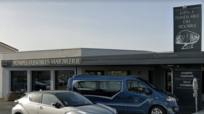 Photographie de la Pompes Funèbres Salvetat de Castres
