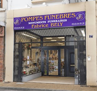 `photo de l'établissement de ${name}`