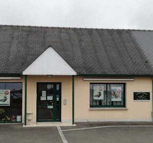 `photo de l'établissement de ${name}`