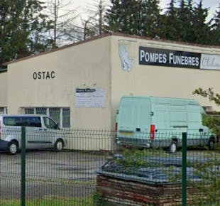 `photo de l'établissement de ${name}`