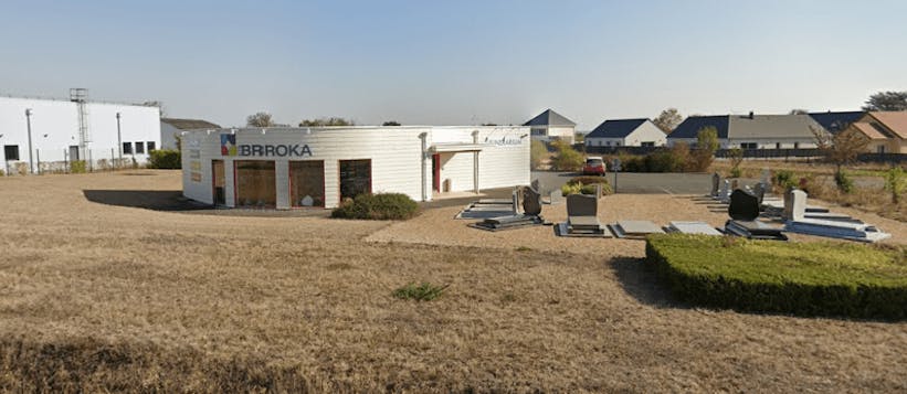 Photographie Pompes Funèbres et Marbrerie Broka de Bonneval