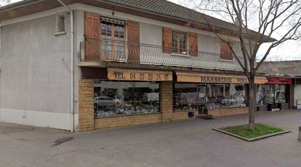 Photographie Marbrerie POLLET de  Saint-Priest