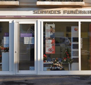 `photo de l'établissement de ${name}`