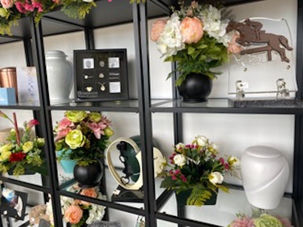 Photo articles hommage pompes funèbres