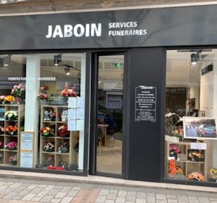 `photo de l'établissement de ${name}`