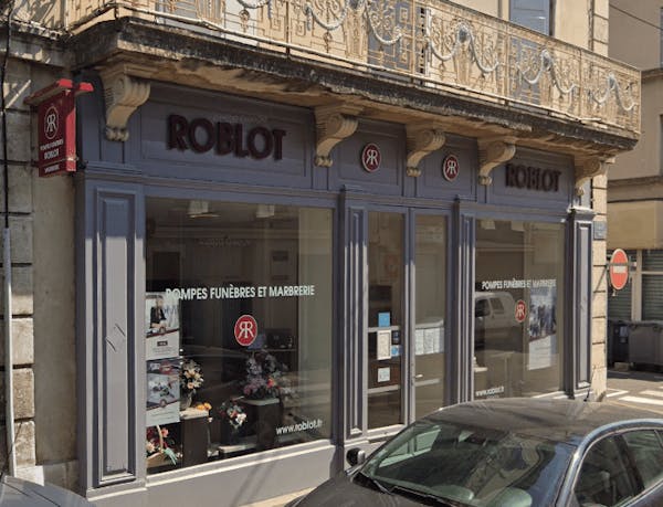 Photographie de Pompes Funèbres Roblot de Romans-sur-Isère