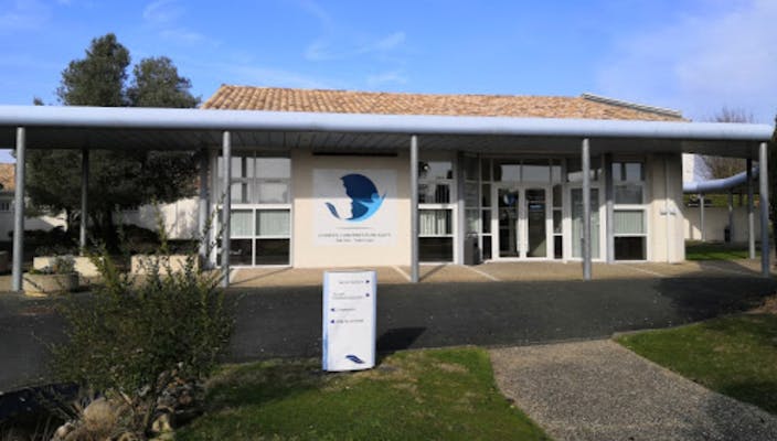 Photographie de la Pompes Funèbres Publiques de Saintes
